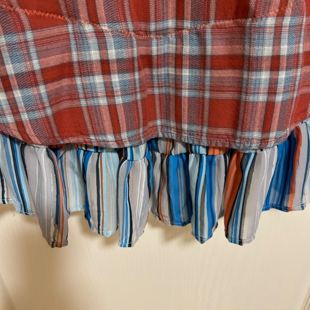 LIKE NEW! Women's Upcycled Gypsy Custom Flannel w/Ruffle - MEDIUM - Picture 6 of 12